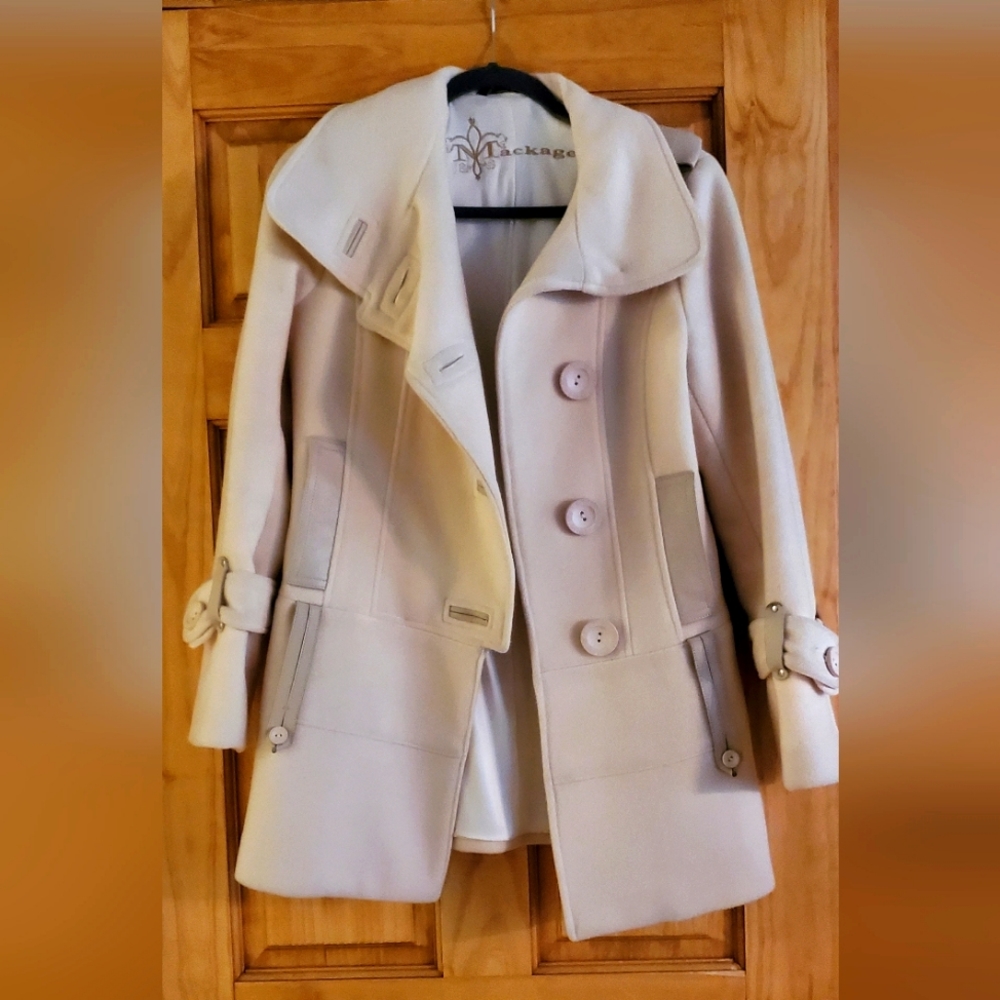COPY - Mackage wool cream coat